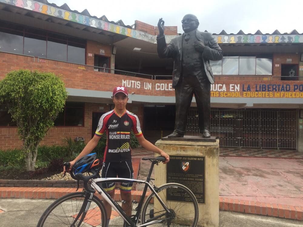 Foto COLEGIO CUMBRES